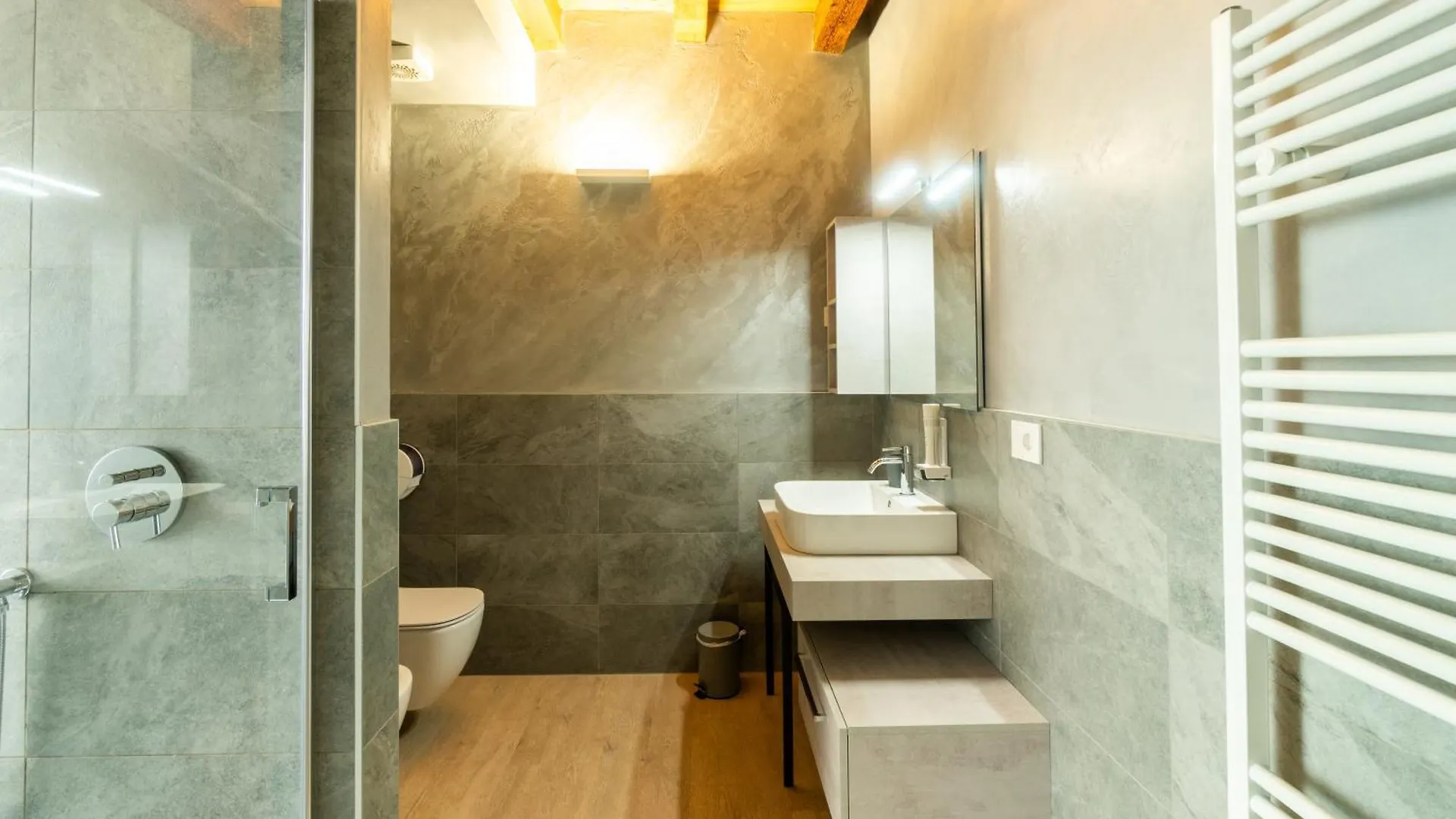 Gasthof Hotel La Casa In Paese Peschiera del Garda