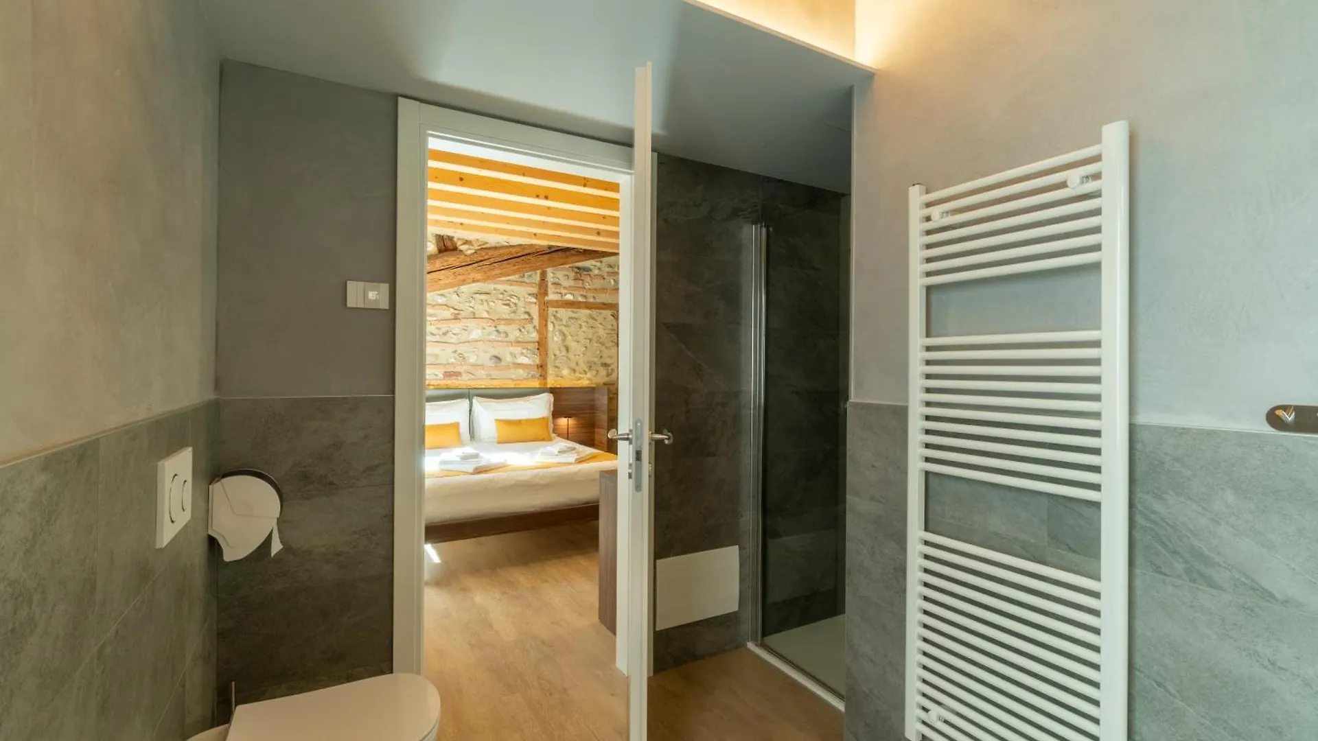 Hotel La Casa In Paese Peschiera del Garda Gasthof