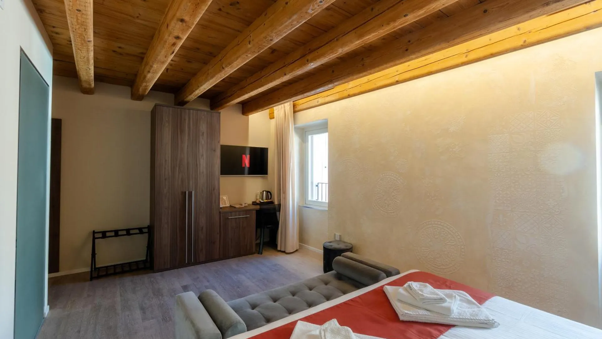 بيت ضيافة فندق La Casa In Paese بسكييرا ديل غاردا