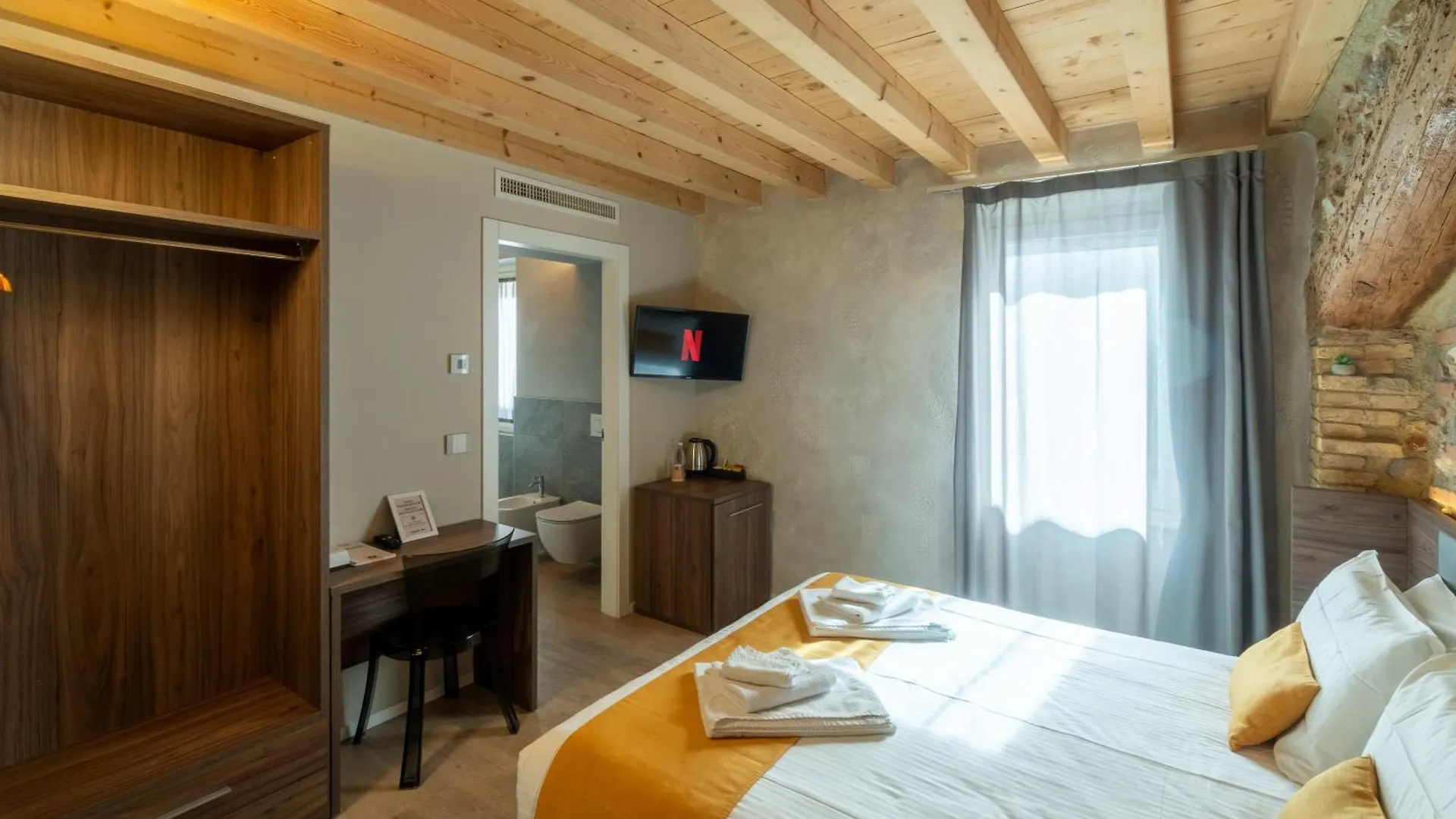 Gasthof Hotel La Casa In Paese Peschiera del Garda Italien