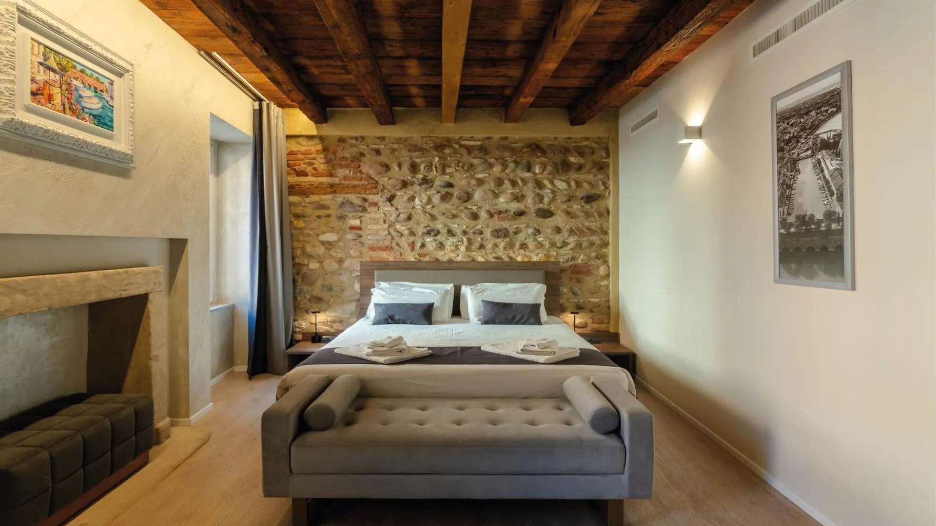 La Casa In Paese Hotel Peschiera del Garda 0*,  Italy